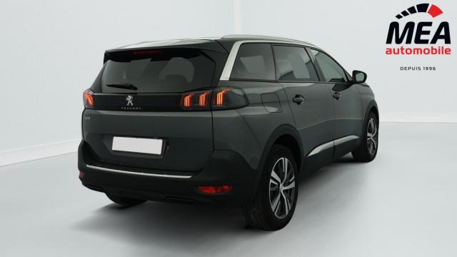 Peugeot 5008 image 3