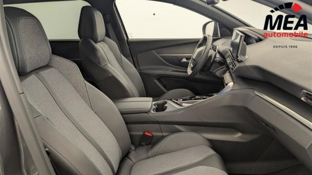 Peugeot 5008 image 2