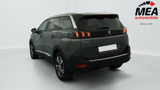 Peugeot 5008 image 3