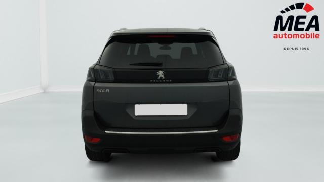 Peugeot 5008 image 9