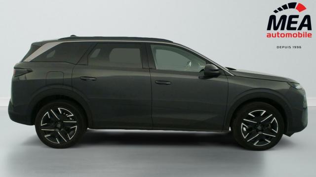 Peugeot 5008 image 1