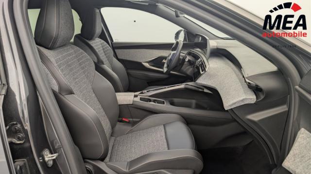 Peugeot 5008 image 2