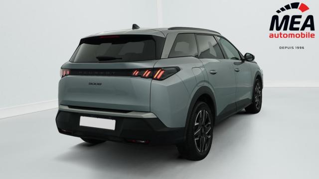 Peugeot 5008 image 1