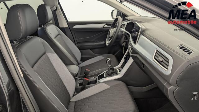 Volkswagen T-Roc image 5