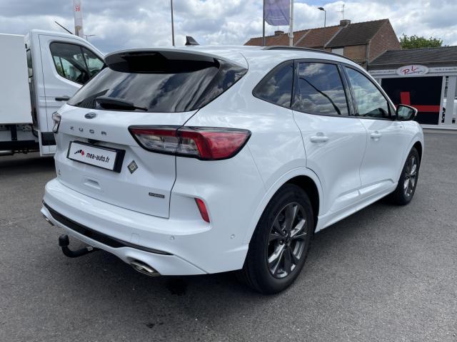 Ford Kuga image 8