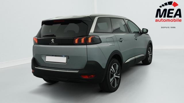 Peugeot 5008 image 9