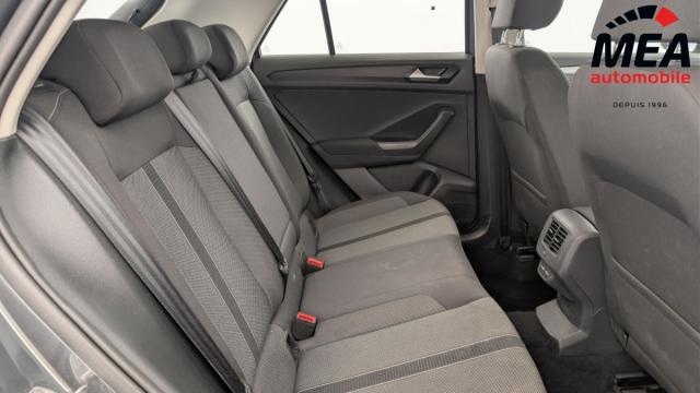 Volkswagen T-Roc image 6
