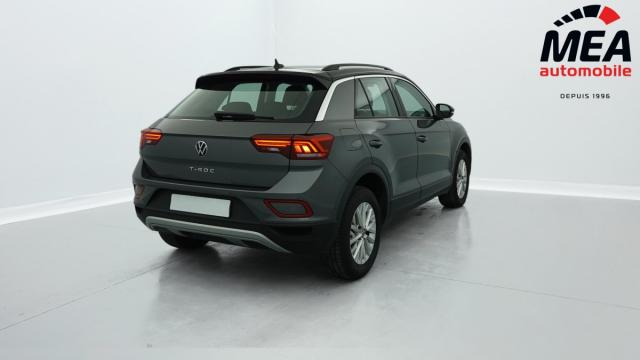 Volkswagen T-Roc image 7