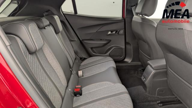 Peugeot 2008 image 9