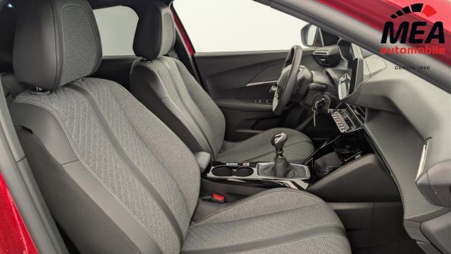 Peugeot 2008 image 3