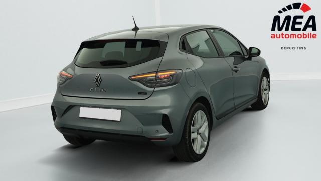 Renault Clio image 2