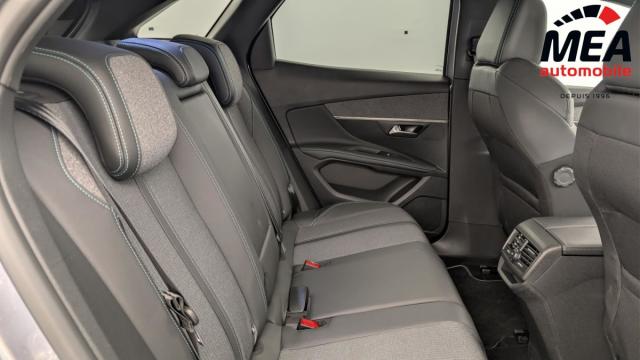 Peugeot 3008 image 1