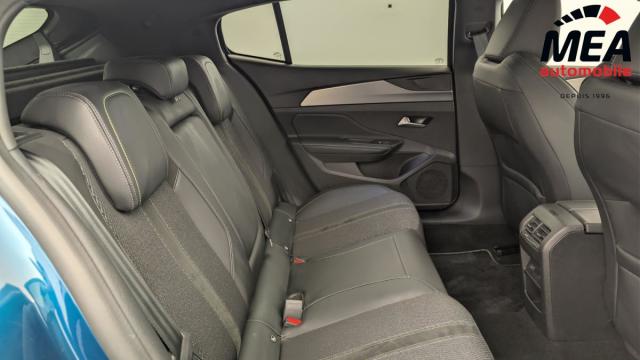 Peugeot 408 image 3