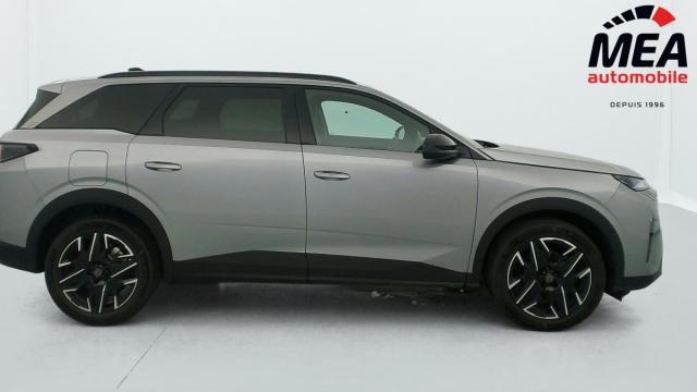 Peugeot 5008 image 3