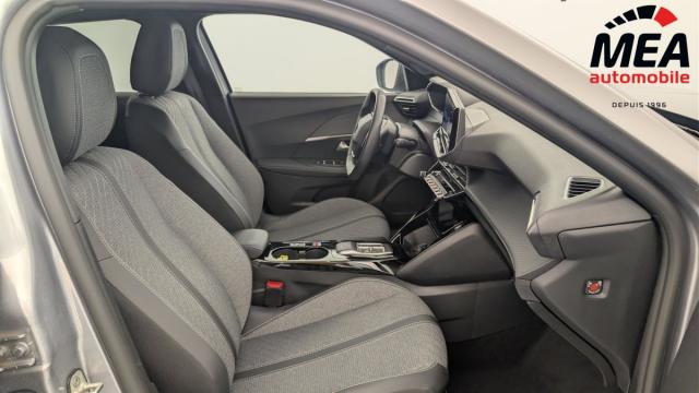 Peugeot 2008 image 3