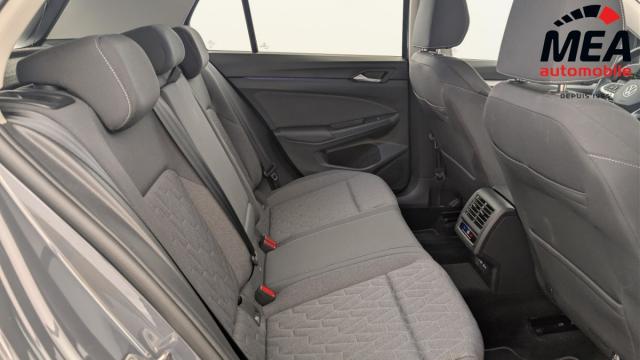 Volkswagen Golf image 6