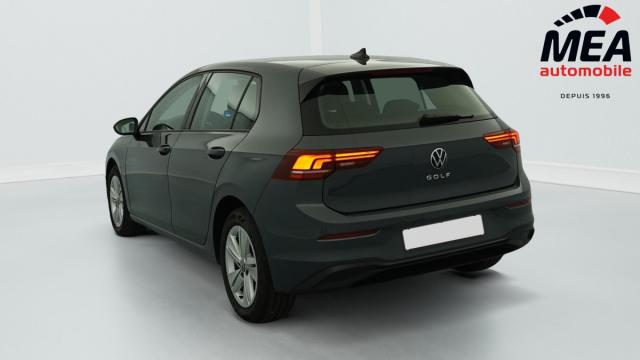 Volkswagen Golf image 9