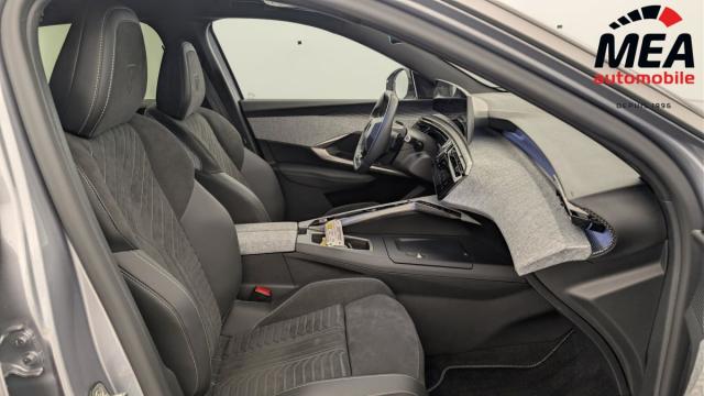 Peugeot 3008 image 2
