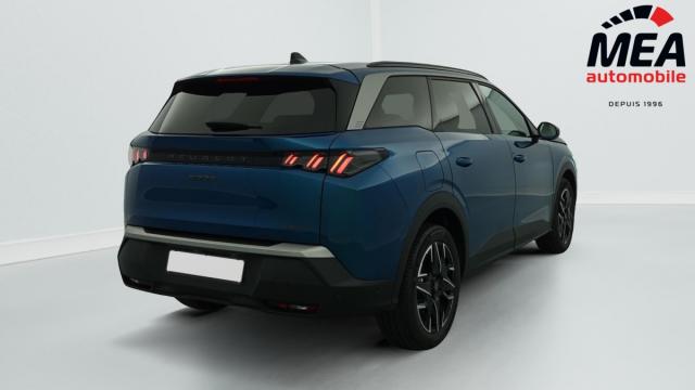 Peugeot 5008 image 1