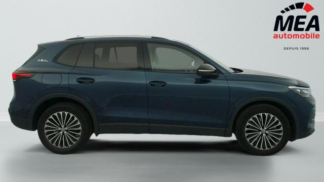 Volkswagen Tiguan image 8