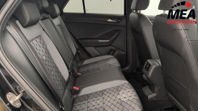 Volkswagen T-Roc image 9