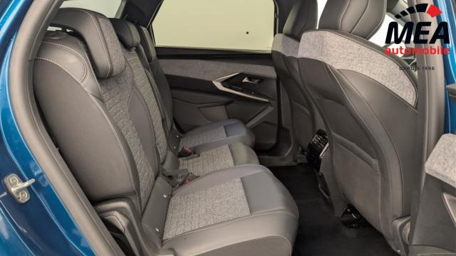 Peugeot 5008 image 8