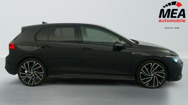 Volkswagen Golf image 9