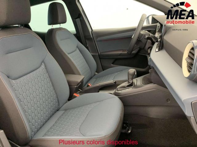 Seat Arona image 2