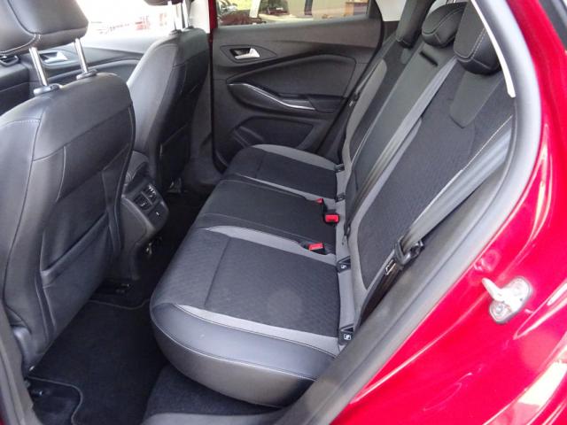 Opel Grandland X image 2