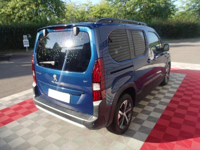Peugeot Rifter image 9