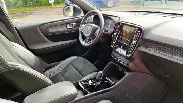 Volvo Xc40 image 4
