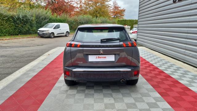 Peugeot 2008 image 9