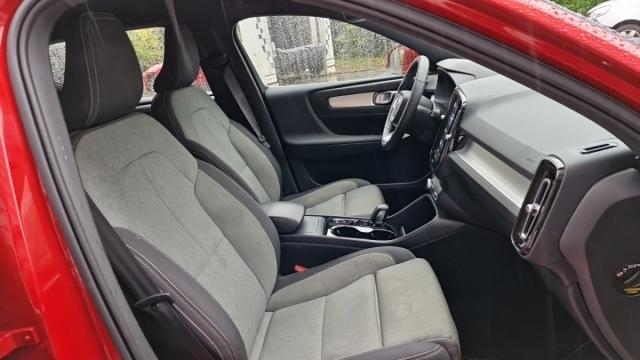 Volvo Xc40 image 3