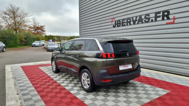 Peugeot 5008 image 3