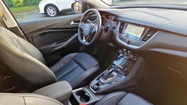 Opel Grandland X image 2