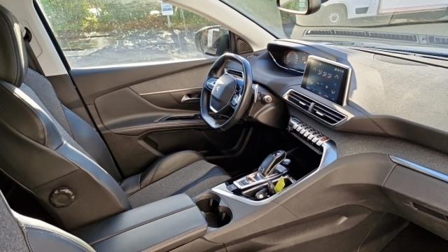 Peugeot 5008 image 7