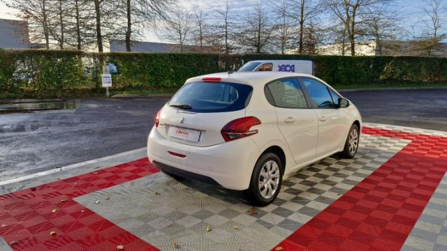 Peugeot 208 Affaire image 2
