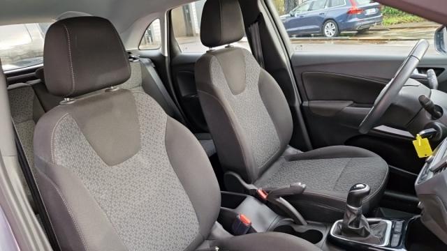 Opel Crossland image 2