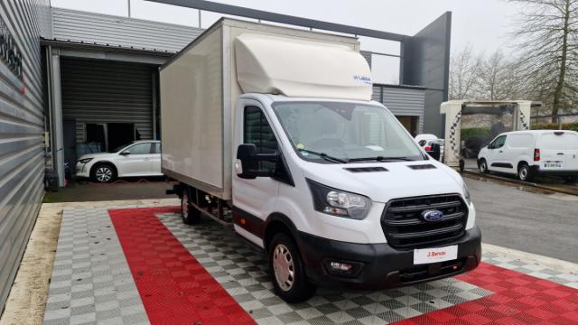 Ford Transit image 1