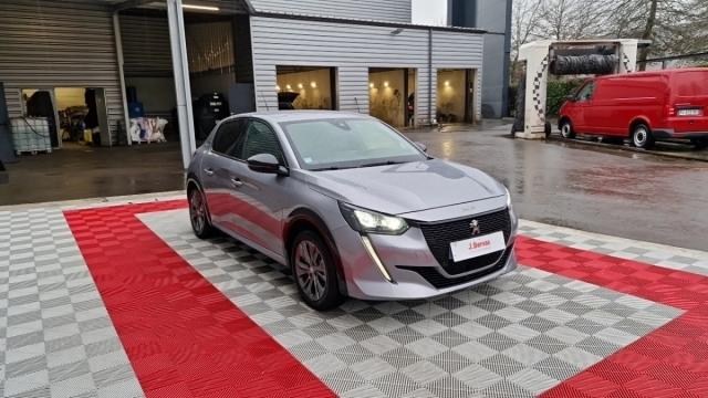 Peugeot 208 image 3