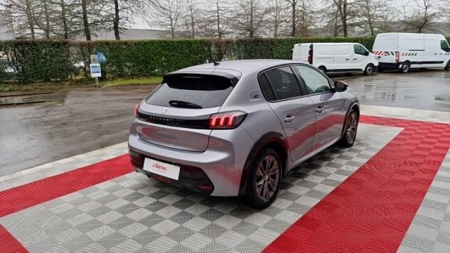 Peugeot 208 image 2
