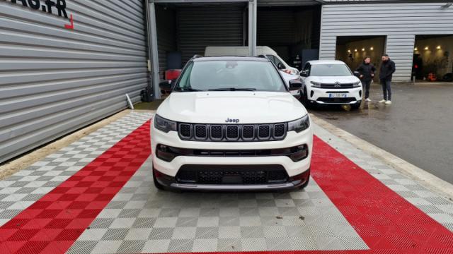 Jeep Compass image 5