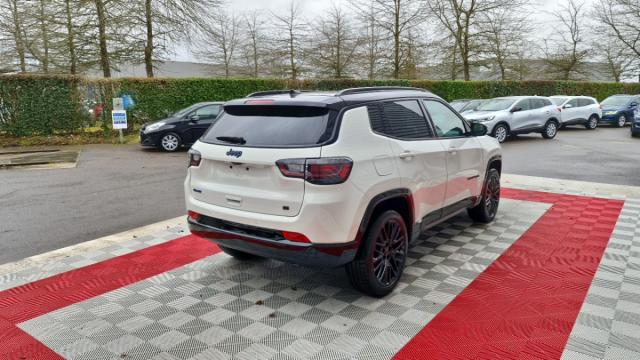 Jeep Compass image 2