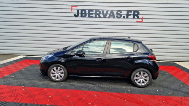 Peugeot 208 image 4