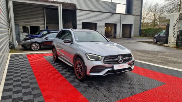 Mercedes Benz Glc image 8