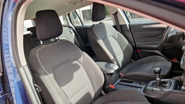 Ford Focus image 2