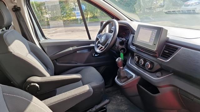 Nissan Primastar image 6