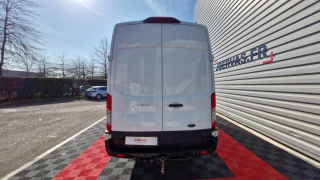 Ford Transit image 5