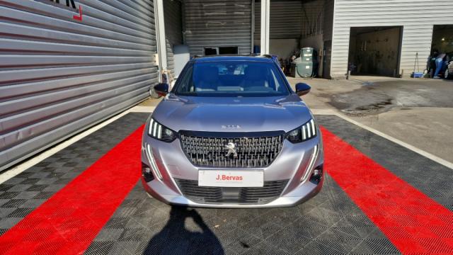Peugeot 2008 image 1