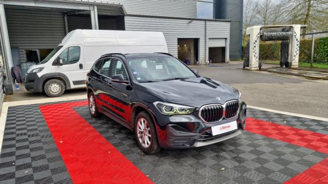 Bmw X1 image 2